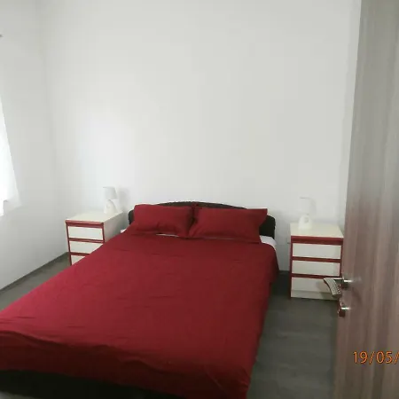 Apartman Mara2 شقة