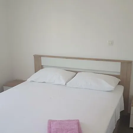Apartman Mara2 شقة